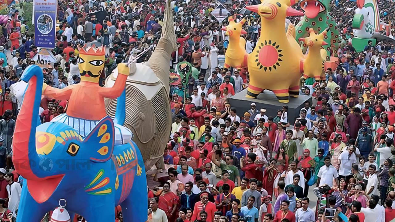 নববর্ষে রঙিন ঢাকা: ১০টি দর্শনীয় স্থান যেখানে গেলে কাটবে বর্ণিল পহেলা বৈশাখ