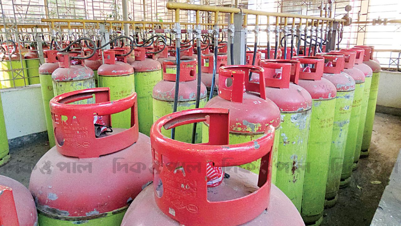 এলপিজি সিলিন্ডারের ভ্যাট প্রত্যাহারের দাবি নাকচ করেছে এনবিআর।