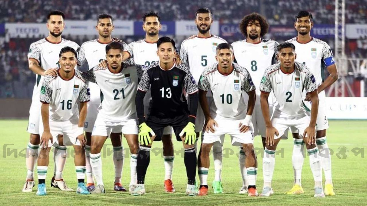 জাতীয় দলের কোচ দৌড়ে ৩০০ প্রার্থী, কাদের দিকে ঝুঁকছে বাফুফে?