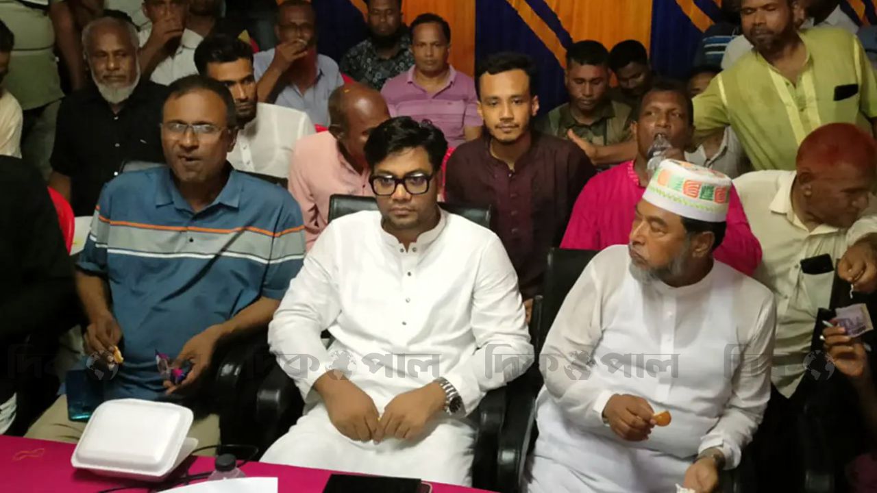 রাজপথের নিয়ন্ত্রণ নিয়ে মুখোমুখি বিএনপি-জামায়াত? যুবদল নেতার বক্তব্যে নতুন বিতর্ক