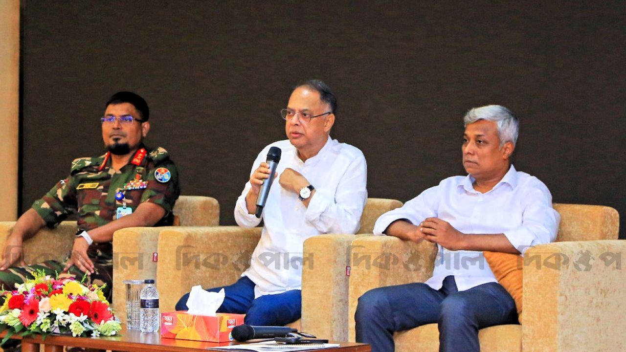 সাফল্যের শিখরে পল্লী বিদ্যুতায়ন বোর্ড: সেরা প্রতিষ্ঠানের স্বীকৃতি