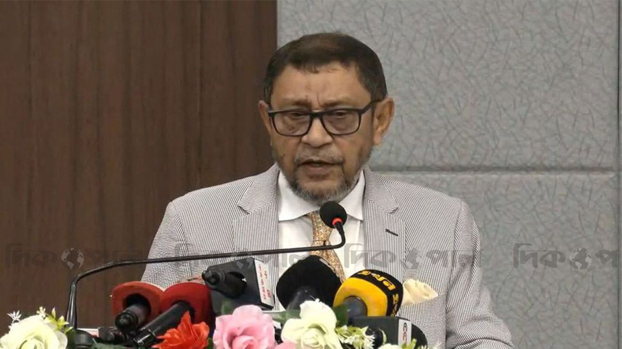 দেশে পৌঁছাল ১৫ লাখ ডোজ হামের ভ্যাকসিন জোরদার হচ্ছে শিশুদের সুরক্ষা বলয়!