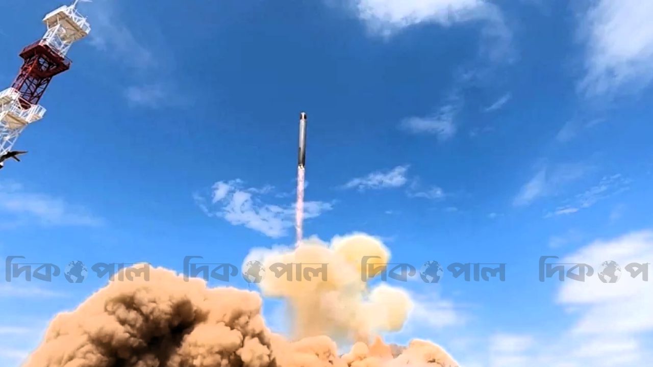রাশিয়ার বিধ্বংসী ক্ষেপণাস্ত্র পরীক্ষায় নতুন উত্তেজনা